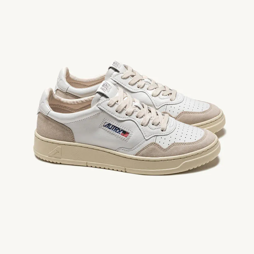 Autry Women's Medalist Low Sneakers In White Leather And Beige Suede AULW-LS33 WHT