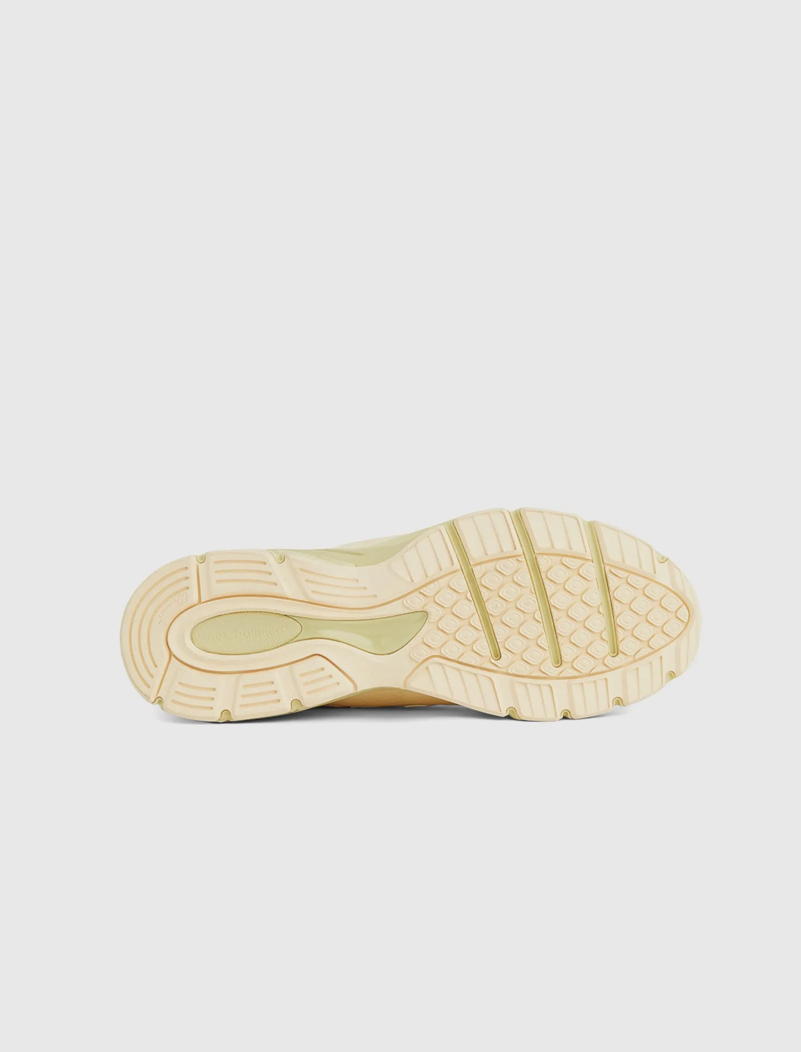 MADE IN USA 990 V4 "MACADAMIA NUT"
