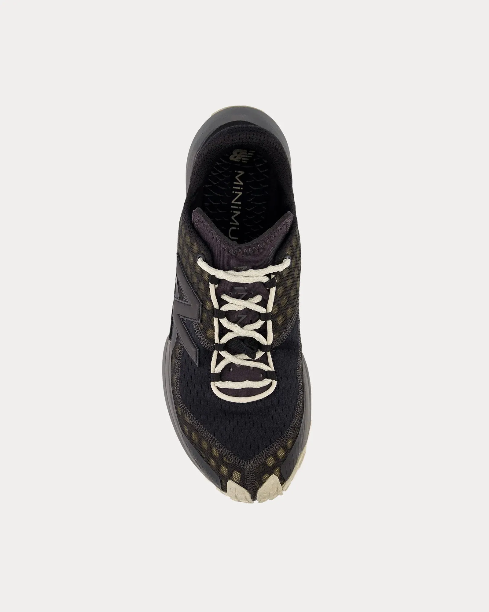 MT10 Black Low Top Sneakers