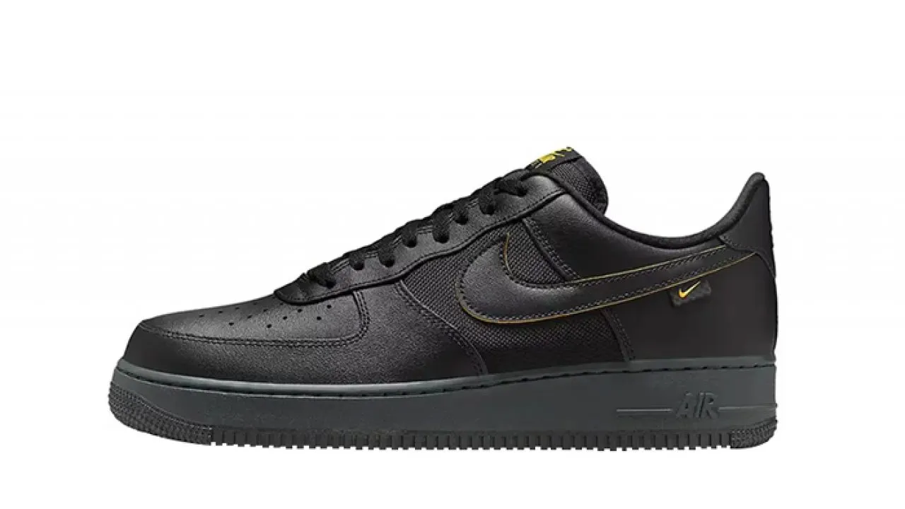 NIKE AIR FORCE 1 LOW '07 BALLISTIC MESH BLACK UNIVERSITY GOLD
