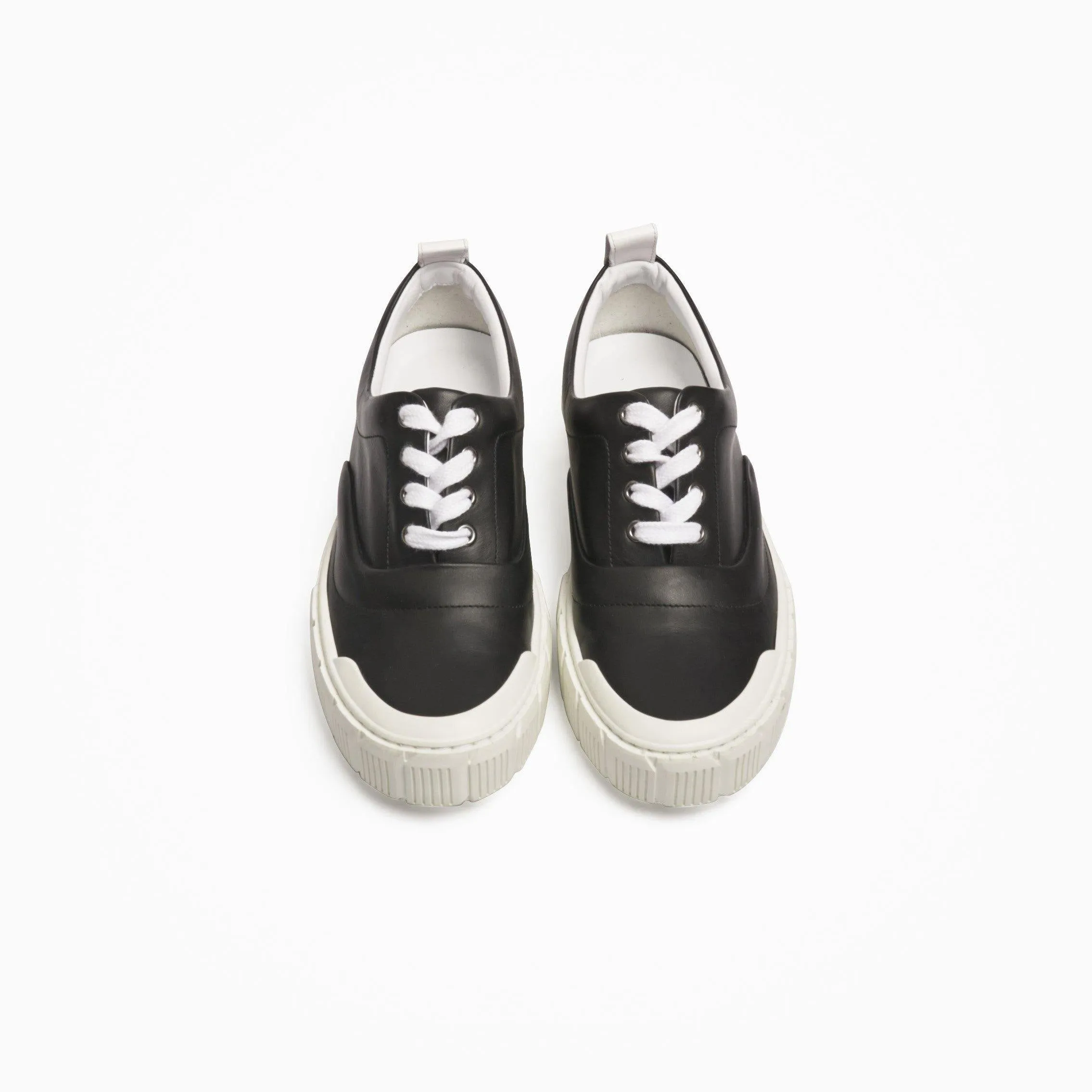 Ollie Leather Sneakers - Black