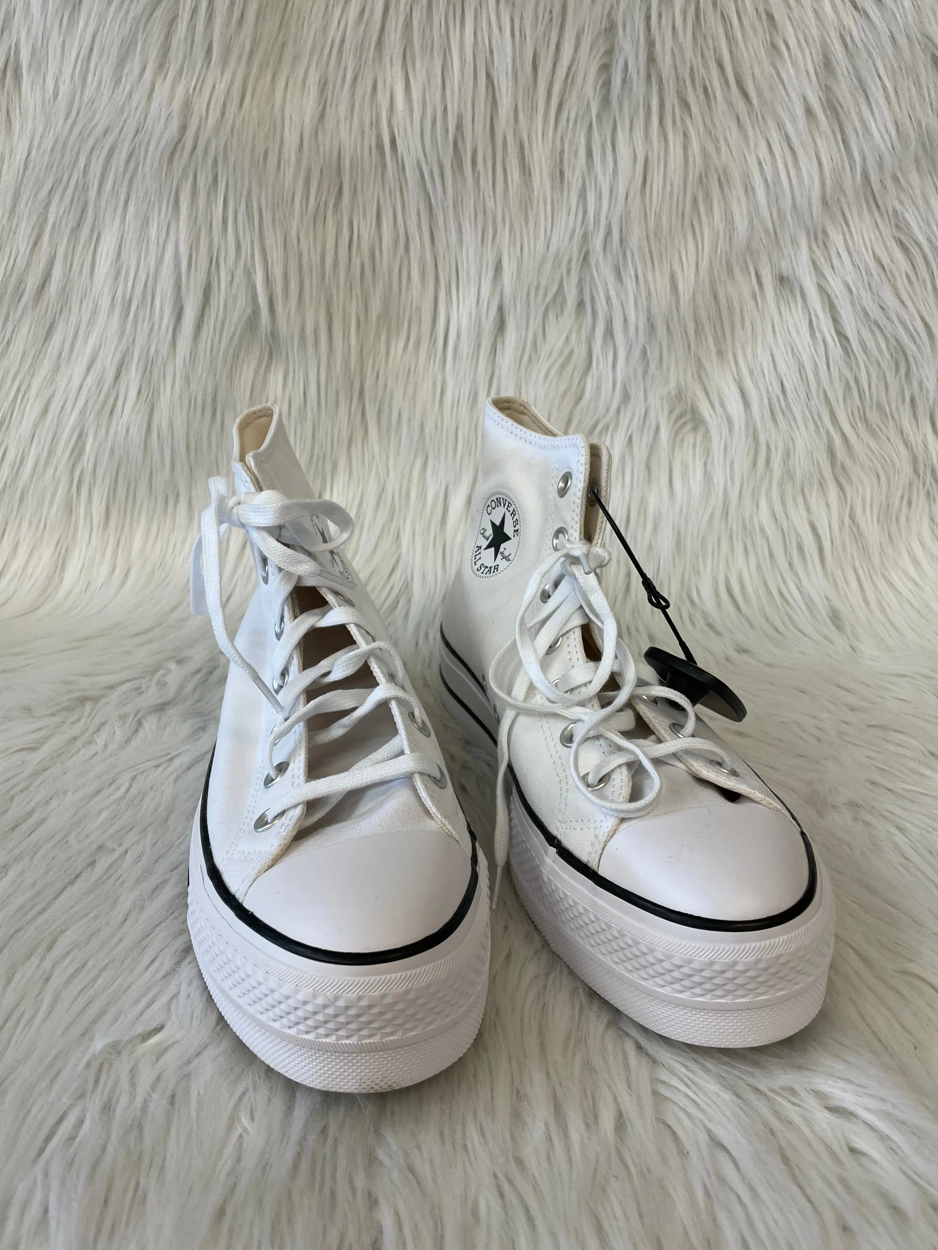 Shoes Sneakers Platform By Converse In White, Size: 9.5