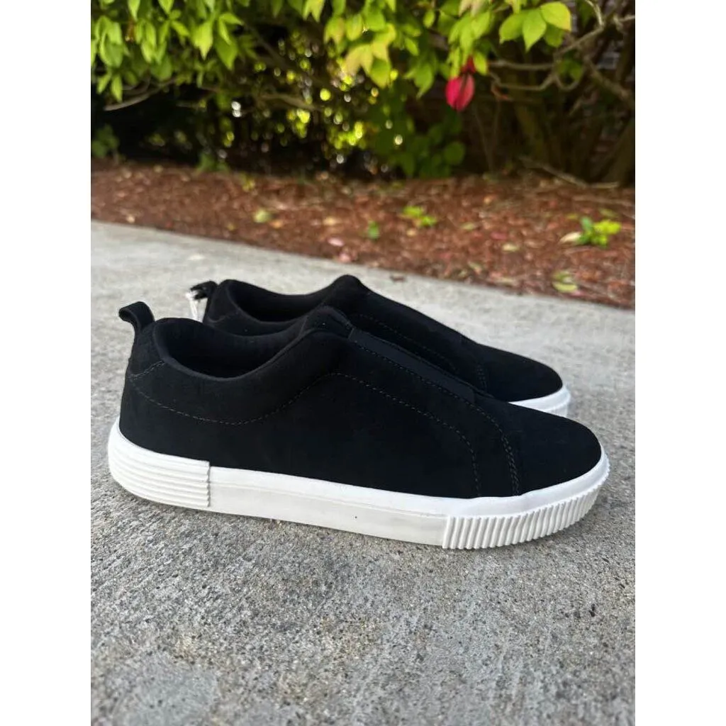 Splendid NWT Vivian Slip On Sneakers - Size 7.5